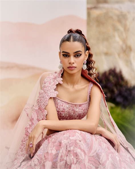 Rostrata Lehenga set – Mishru