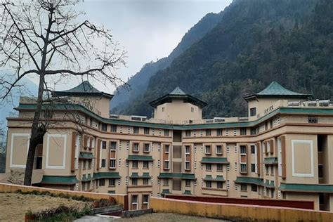 Sikkim Manipal University Online East Sikkim Campus: Photos, Virtual Tour