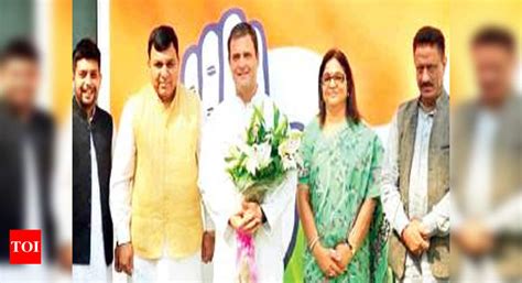 Denied ticket, BJP’s cash-for-query scam tainted former MP joins ...