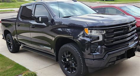 2023 Silverado 1500 High Country - Chrome delete : r/Silverado