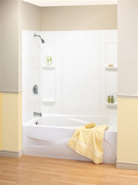 MAAX Vellamo 60-in X 30-in X White 3-Piece Bathtub Surround, 57% OFF
