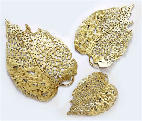 WITHERED GOLDEN LEAF CONTEMPORARY WALL DECOR – SUREKH DECOR