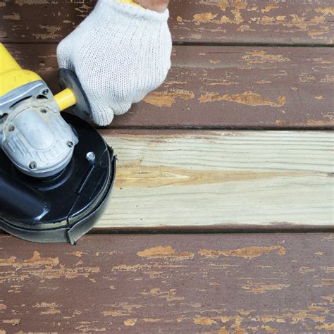 Choosing The Right Hardwood Floor Removal Tool - Flooring Designs