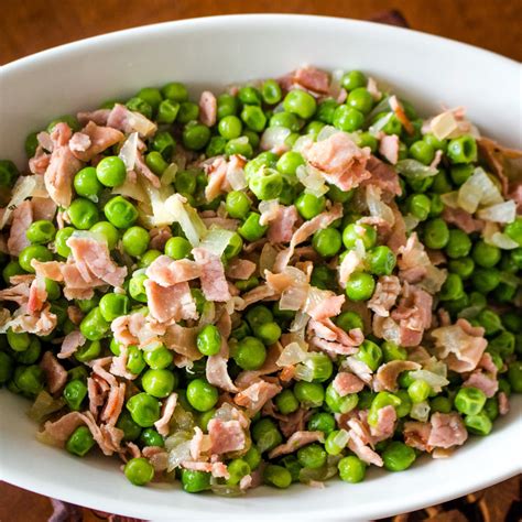 Easy Green Peas with Ham- Spanish Recipe – The Bossy Kitchen