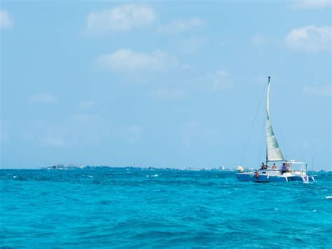 5 Best Boat Tours and Cruises in Cancun - Hellotickets