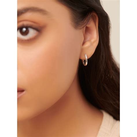 Buy Shaya by CaratLane Beating The Monday Blues Small Hoops (12 mm) in ...