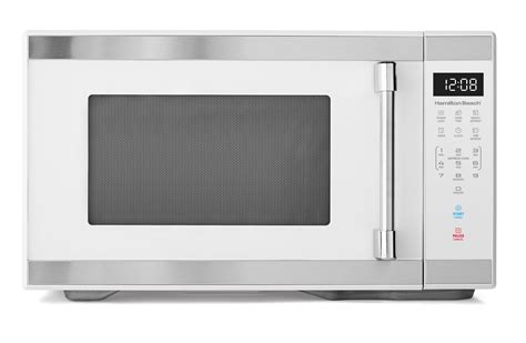 Hamilton Beach 1.1 cu ft Countertop Microwave Oven in White and ...