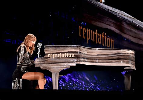 Image result for Taylor Swift Reputation Tour Smiling
