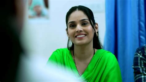 Nava Gadi Nava Rajya TV Serial Online - Watch Tomorrow's Episode Before ...