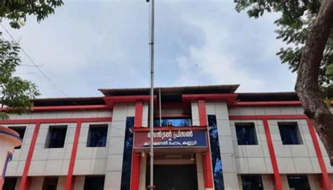 2011 Soumya Case Convict Govindachamy Escapes From Kannur Central Jail