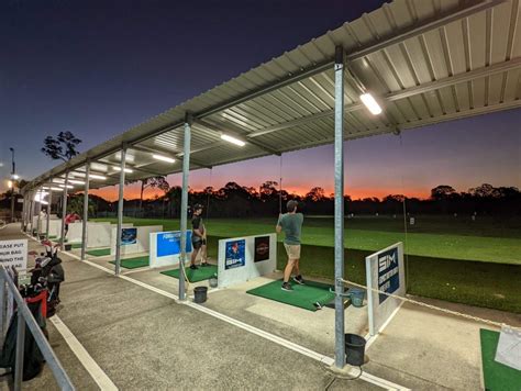 Golf Course Driving Range 的图像结果