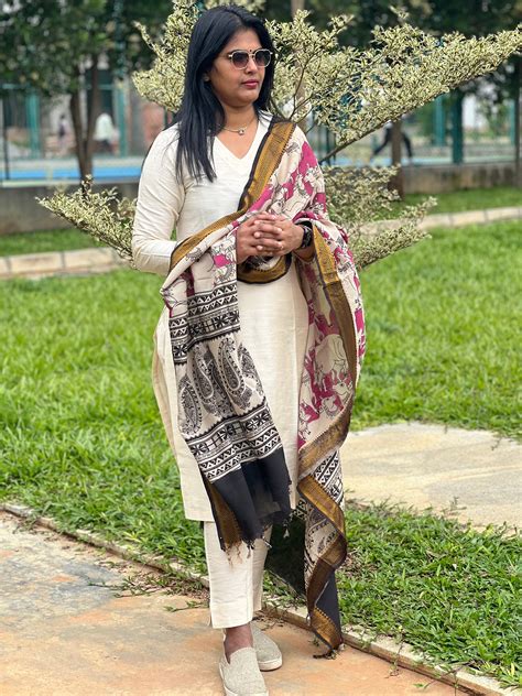 Lavanya - Half White Silk cotton set with Kalamkari dupatta – Ichika