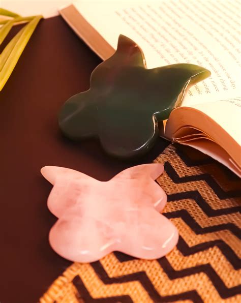 Butterfly Gua Sha – Velvet Affair