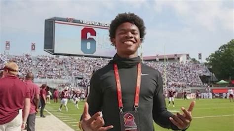 Former Alabama football player dies after North Carolina crash | khou.com