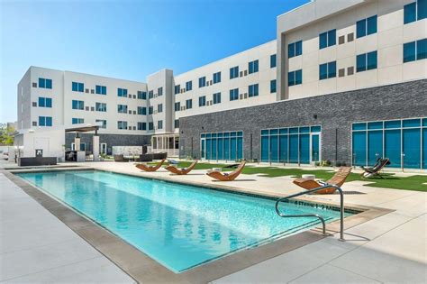 CAMBRIA HOTEL WACO UNIVERSITY RIVERFRONT ::: WACO, TX ::: COMPARE HOTEL ...