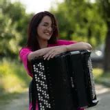 Milena - Accordion teacher - ₹2542/h