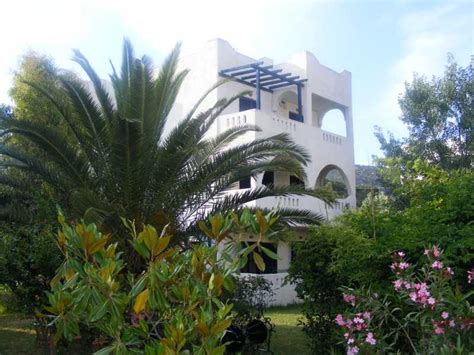 ΕΝΟΙΚΙΑΖΟΜΕΝΑ ΔΩΜΑΤΙΑ | KALAMITSI STUDIOS | ΧΑΛΚΙΔΙΚΗ - Greekcatalog.net