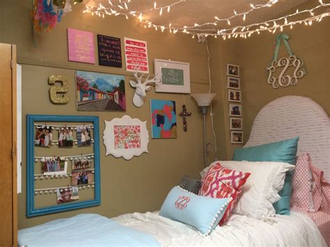 Diy College Dorm Wall Art at Tina Lown blog