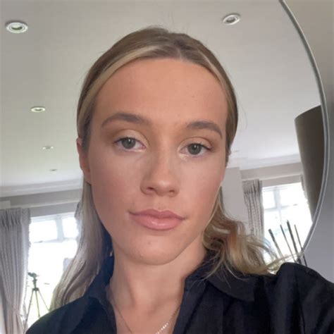 Emma - Accounting teacher - ₹1362/h