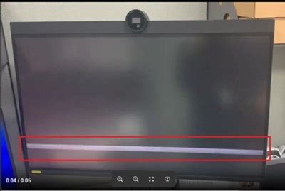 Dell U3224KB Monitor Connected to HD22Q Dock Using HDMI Port Displays ...