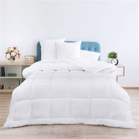 Utopia Bedding All Season Down Alternative Quilted Comforter Full Size ...