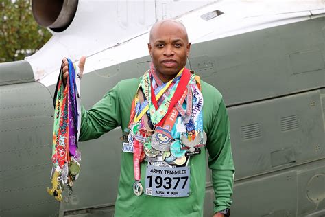 Soldier athlete goes the distance at the Army 10-Miler race | Article ...