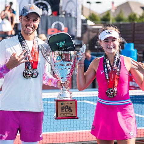 Pickleball Champions Ben Johns and Anna Leigh Waters Team Up for a Mix to Get Your Head in the ...