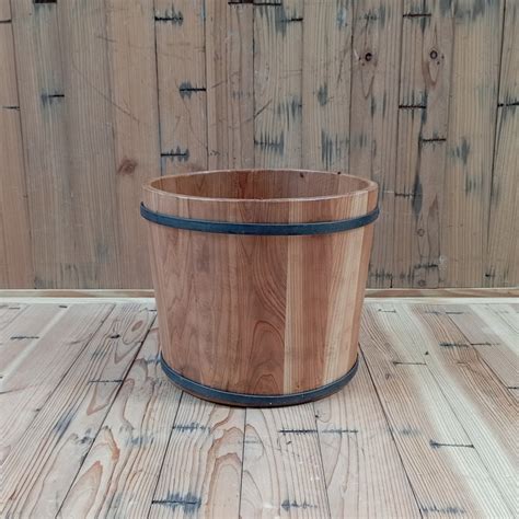 Bowl & Bucket Props – whiteihf