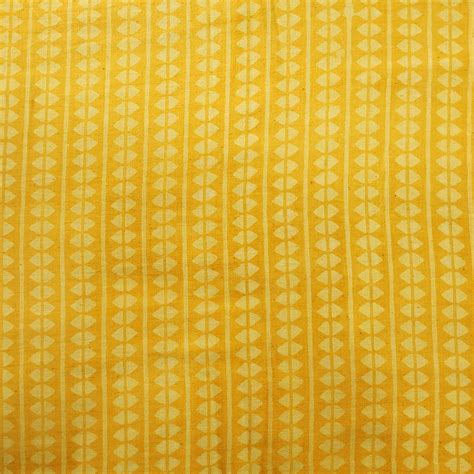 ( PRE-CUT 90 CM ) Pure Cotton Dabu Light Yellow Triangle Border Hand B ...