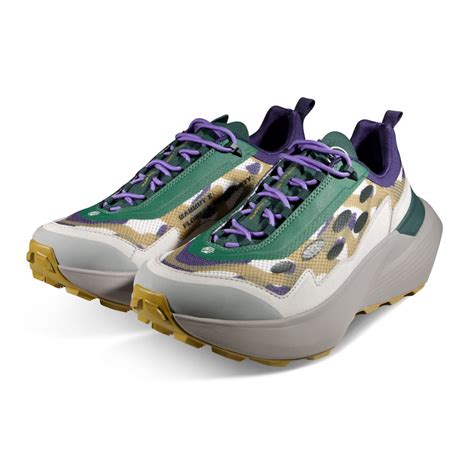MAMMUT × FLOWERS FOR SOCIETY 初のコラボシューズ