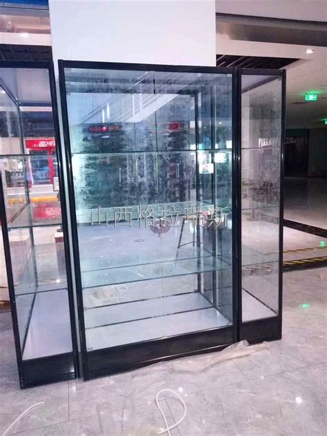 运城市【好消息】太原华宇百花谷商业中心购买的玻璃展示柜已安装完成-山西格拉瑞斯金属制品有限公司