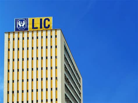 LIC appoints two officials to hold Senior Management Personnel Position ...