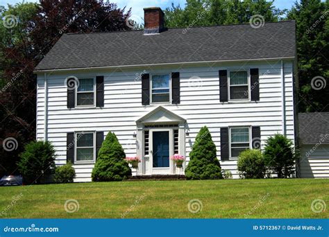 Two Story New England House Stock Image - Image of green, family: 5712367