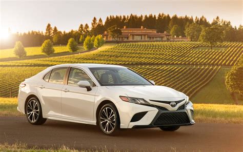 Toyota Camry 2022 Sedan