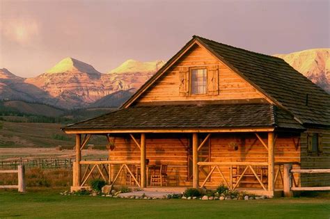 ranch house in wyoming