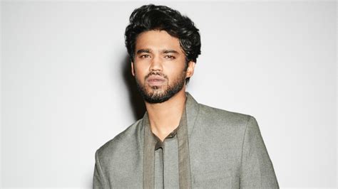 Babil Khan Recalls Being Trolled For Crying While Receiving Award For ...