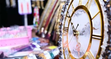 Buy Affordable Pressed Flower Pendants, Bookmarks, Jewelry Boxes, Combs ...