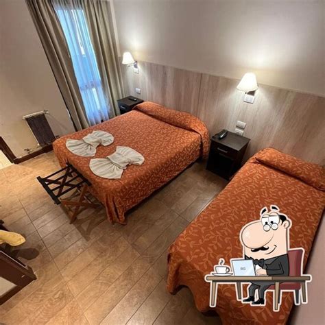Hotel Select, Wadakkanchery - Restaurant menu, prices and reviews