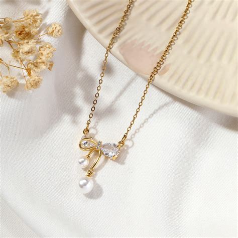 Solace Crystal & Pearl Pendant | Salty – Salty Accessories