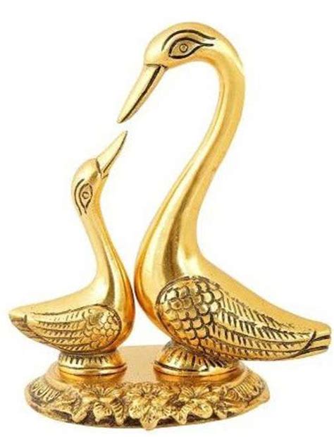 Showpiece - Get Attractive Home Decor Showpieces Online | Shopsy