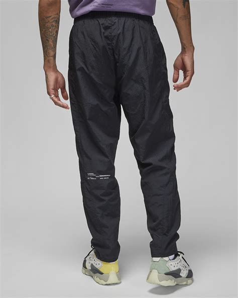 Jordan 23 Engineered Men's Woven Trousers. Nike IN