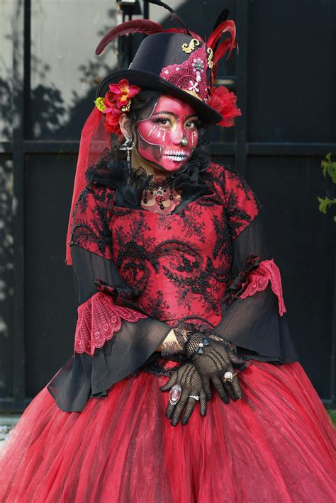 Fashion Mask Photos, Download The BEST Free Fashion Mask Stock Photos ...