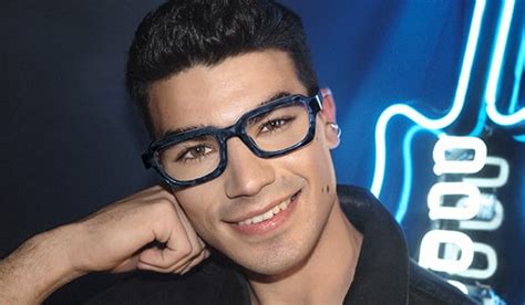 Buy Black Gunmetal Grey Full Rim Round Vincent Chase SLEEK STEEL VC ...