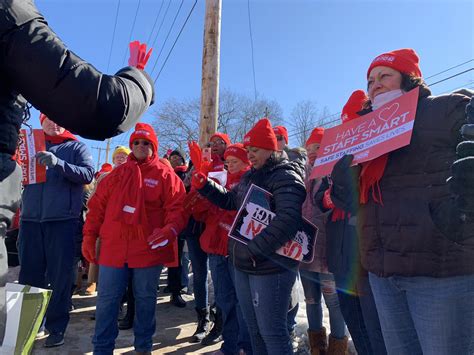 Nurses at Schenectady's Ellis Hospital voting on possible strike