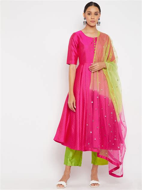 Women Magenta Pleated Golden Thread Work Kurta Set With Trouser And Du ...