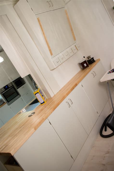 Keittiö – Vaihe 11: Melkein valmista – Rintamamiestalon uudet asukit