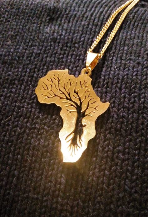 Pin by Miranda riccardi on Gioielli | Gold necklace for men, Africa necklace, Map necklace