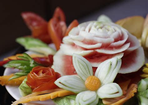 Fruit Carving Watermelon Swan