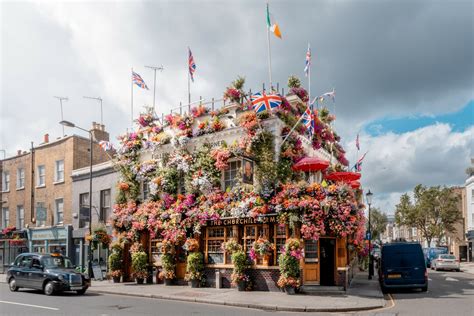 The Churchill Arms - A Classic London Pub Adorned with 1000s of Flowers