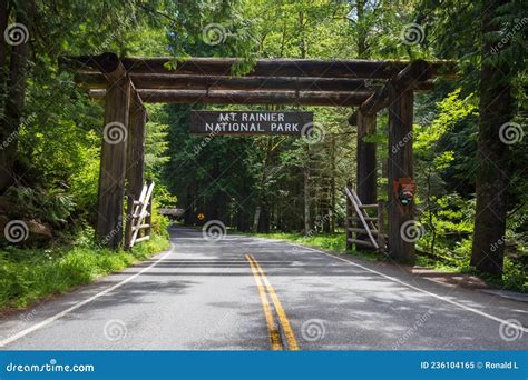 Nisqually Entrance of Mount Rainier National Park in Washington State ...